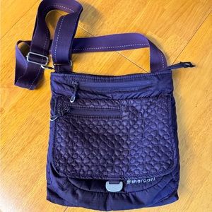 A/ Sherpani Jagle Crossbody Purse